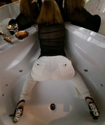Эля
